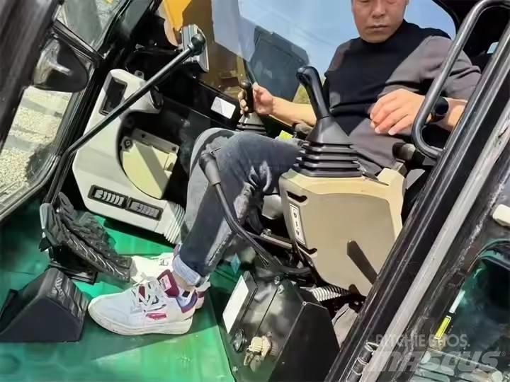 CAT 307 Lánctalpas kotrók
