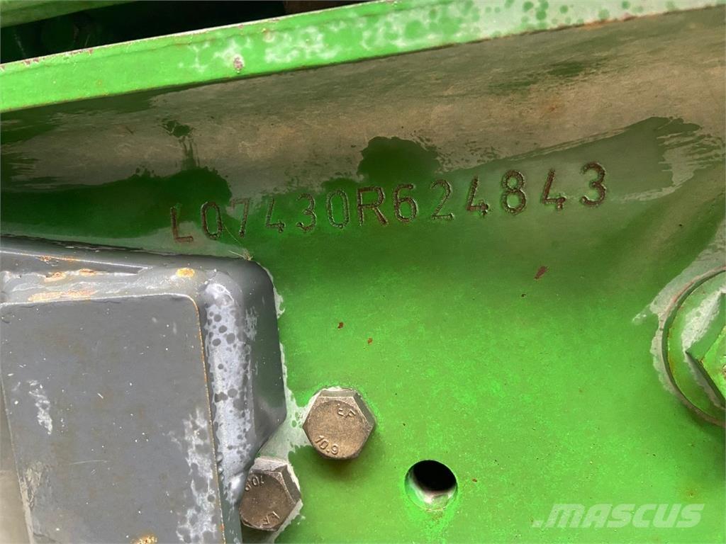 John Deere 7430 Traktorok