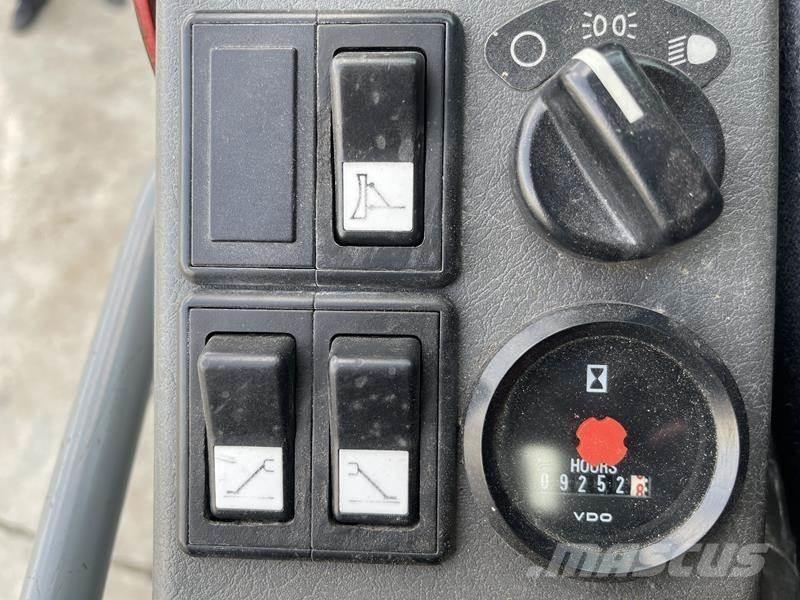 Volvo EW 140 B Gumikerekes kotrók