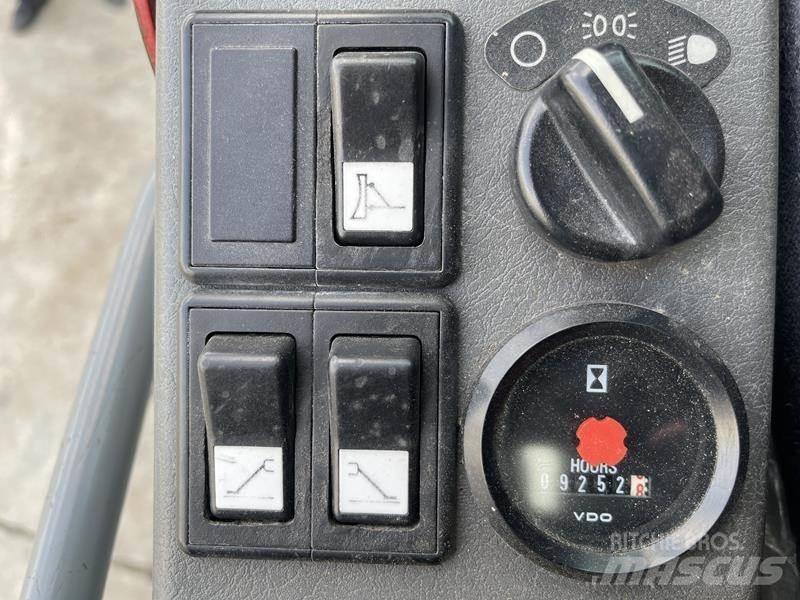 Volvo EW 140 B Gumikerekes kotrók