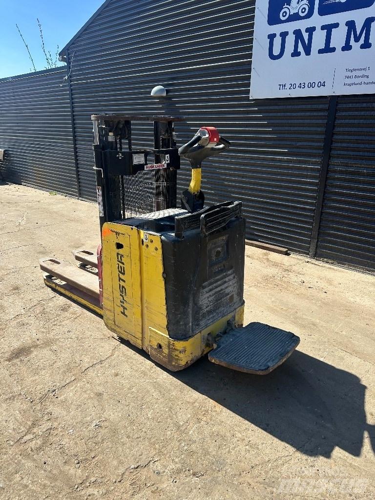 Hyster P 2.0 Elektromos gyalogkíséretű targoncák