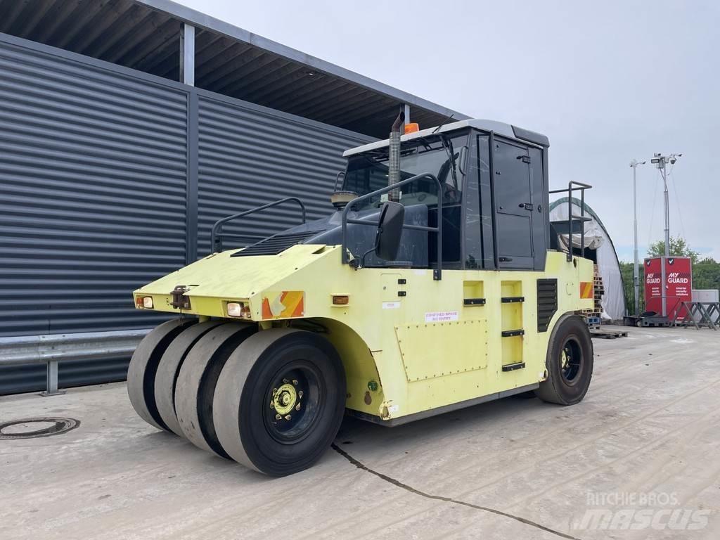 Ammann AP 240 Pneumatikus kerekes hengerek