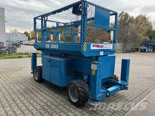Genie GS 2669 RT Ollós emelők