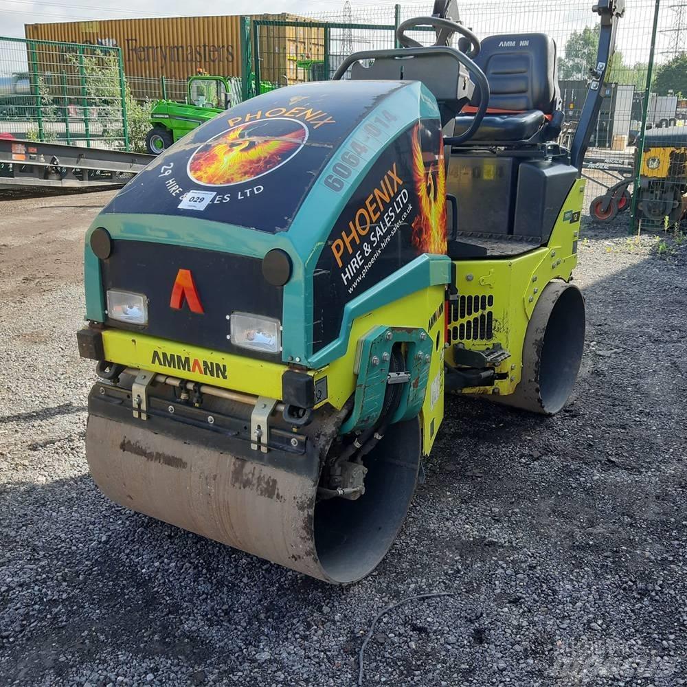 Ammann ARX 12 Ikerdobos hengerek