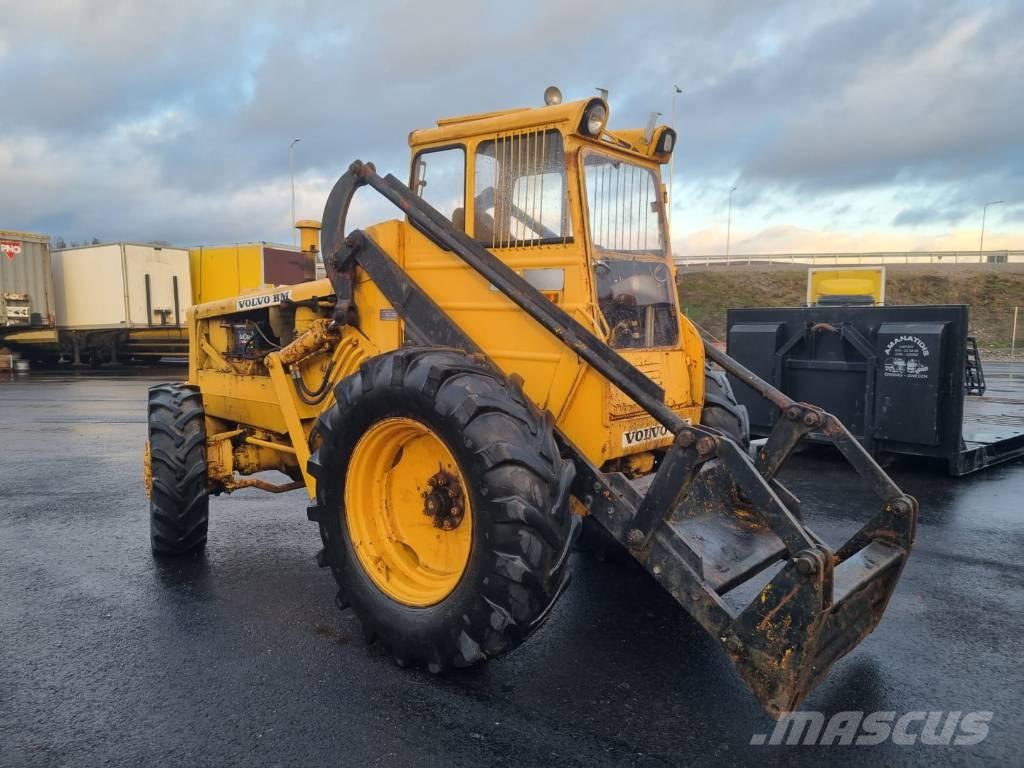 Volvo LM 640 Gumikerekes homlokrakodók
