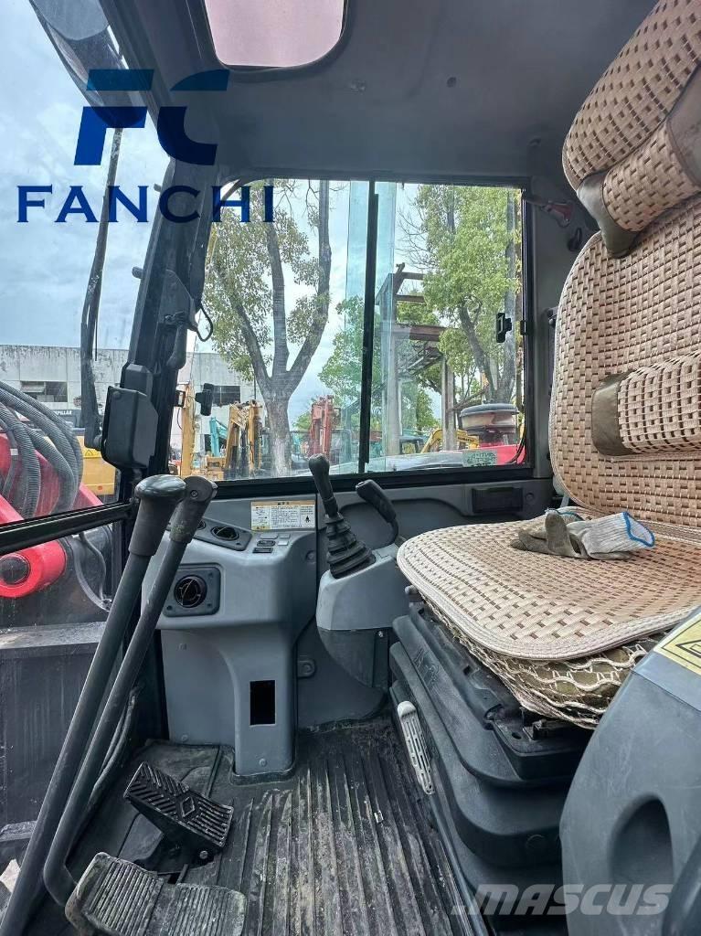 Kubota kx183 Lánctalpas kotrók