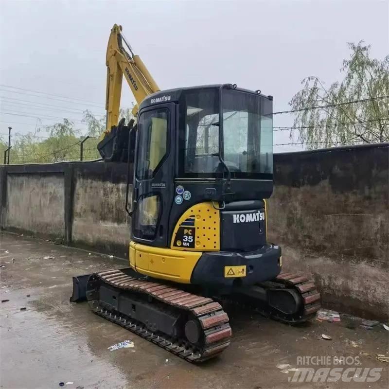 Komatsu PC 35 Mini kotrók < 7t