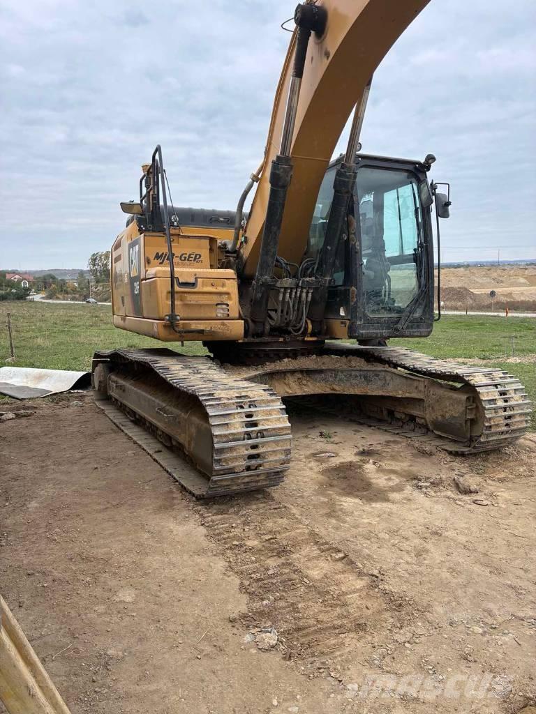 CAT 326 F Lánctalpas kotrók