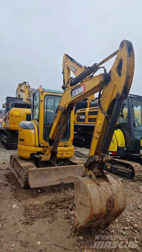 XCMG XE 35 U Mini kotrók < 7t