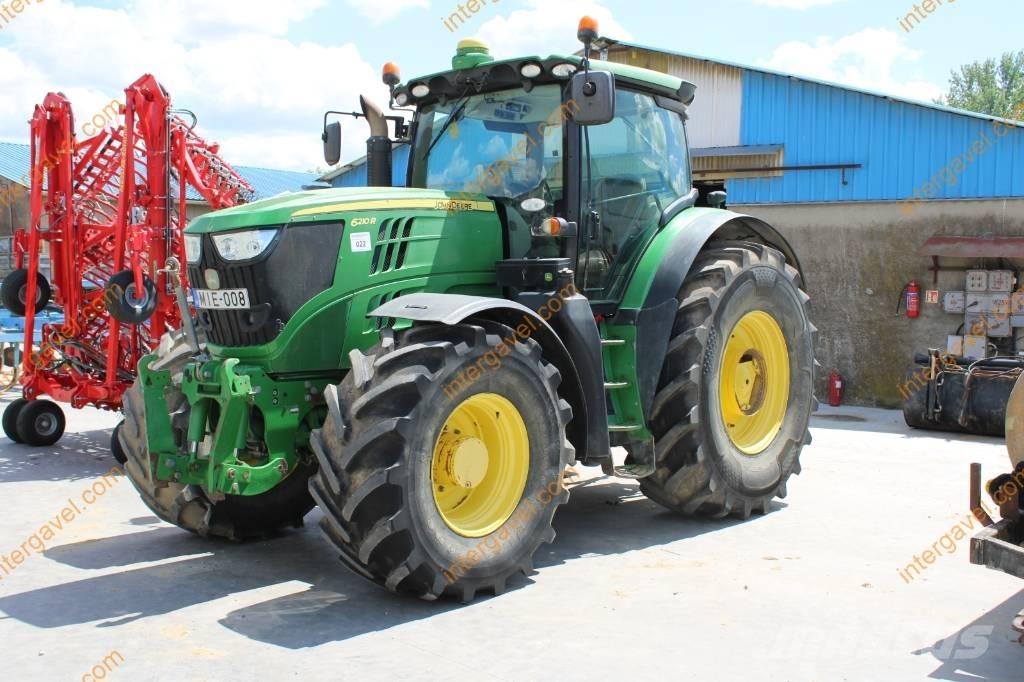 John Deere 6210 R Traktorok