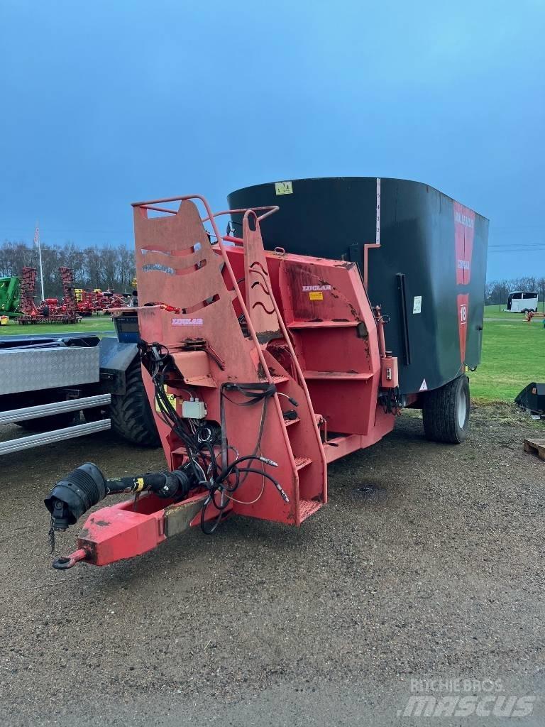 Luclar 18 Forage wagons