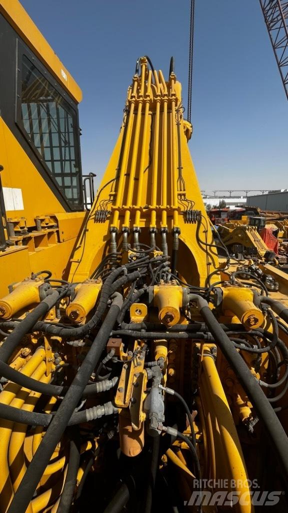 Komatsu PC 2000-8 Lánctalpas kotrók