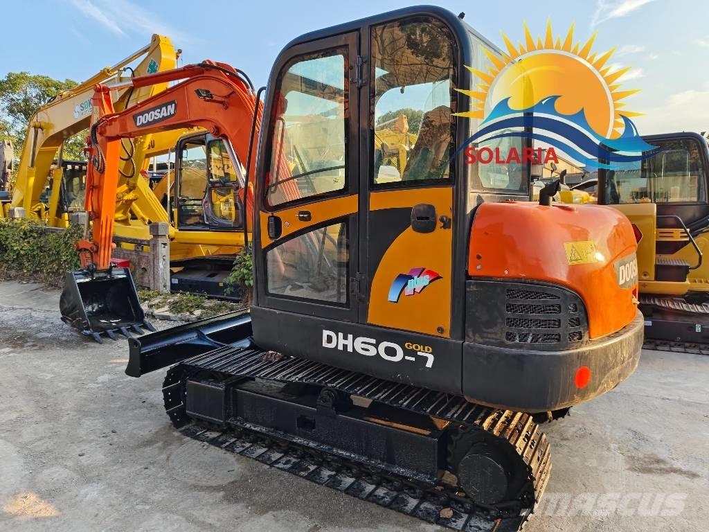 Doosan DH 60-7 Mini kotrók < 7t
