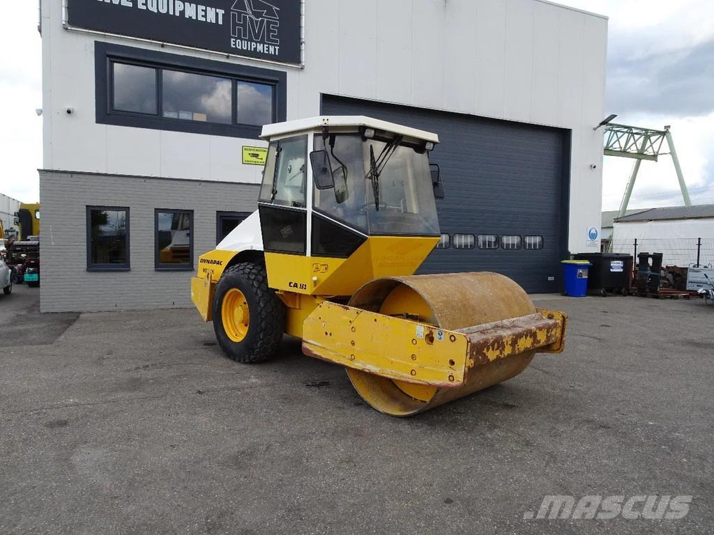 Dynapac CA152D Pneumatikus kerekes hengerek