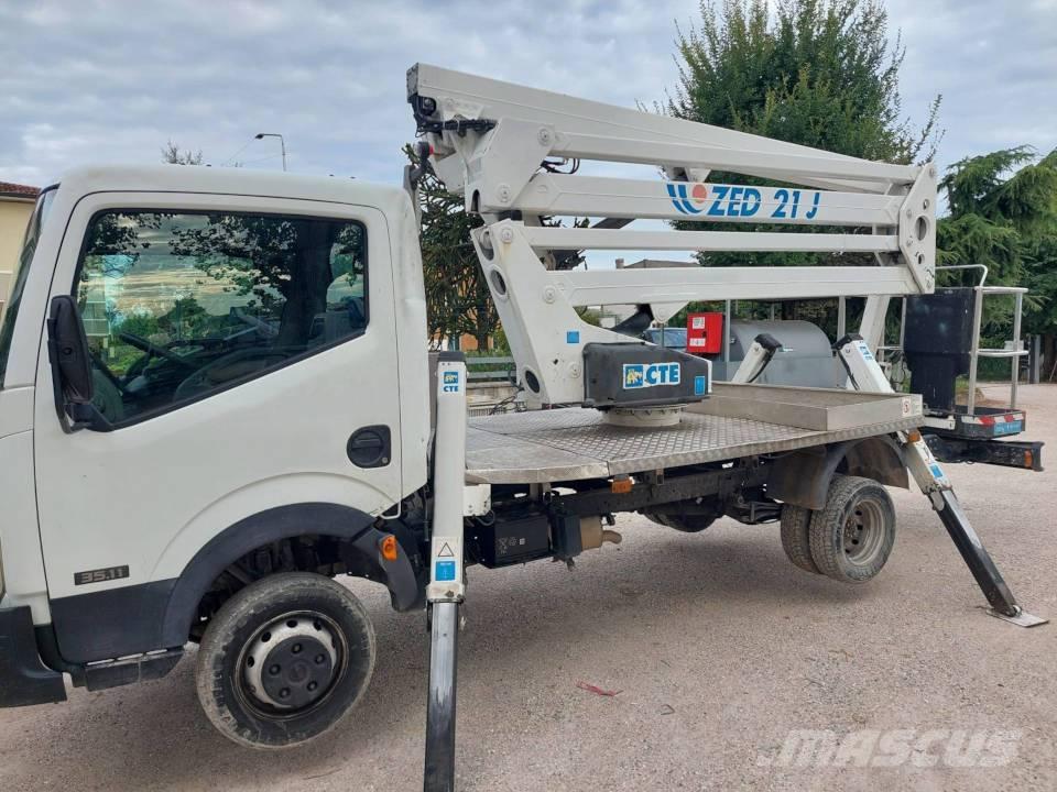 CTE ZED 21 J Teherautóra szerelt emelők és állványok