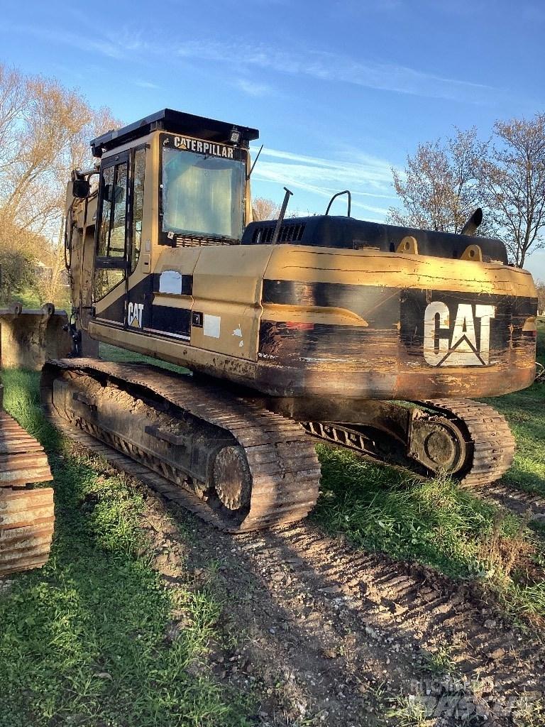 CAT 322 B Lánctalpas kotrók