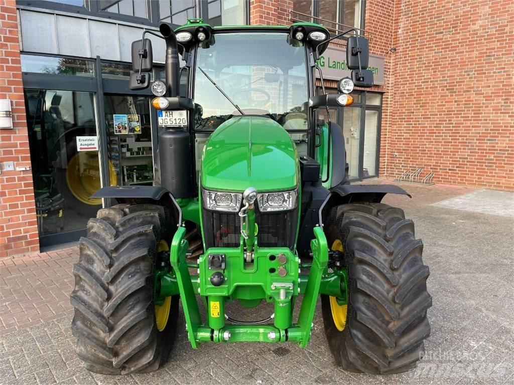 John Deere 5120M Traktorok