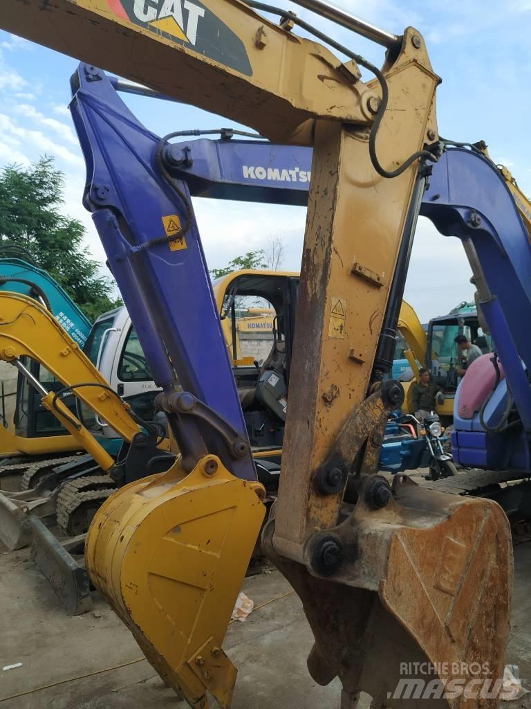 CAT 307D Mini kotrók < 7t