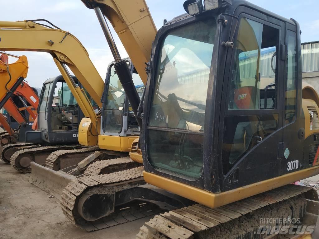 CAT 307D Mini kotrók < 7t