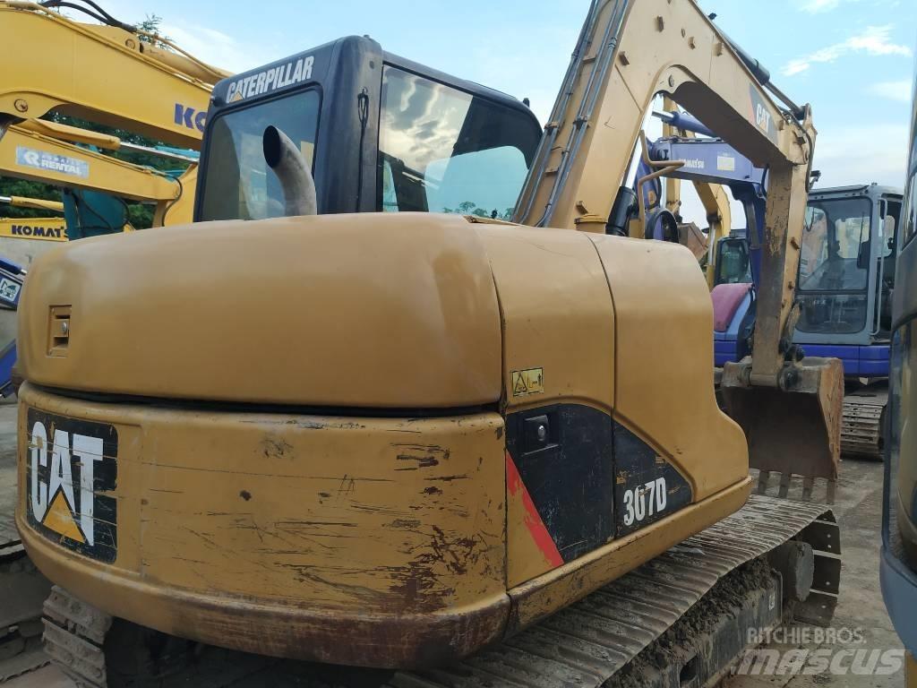 CAT 307D Mini kotrók < 7t