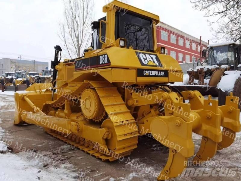 CAT D 8 R lánctalpas dózerek