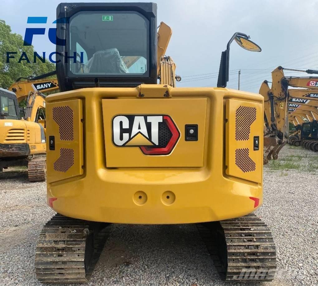 CAT 306 Mini kotrók < 7t