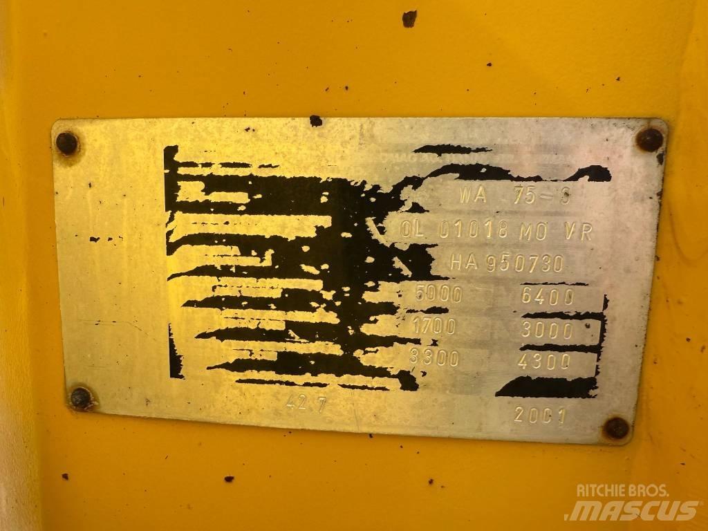 Komatsu WA 75 Gumikerekes homlokrakodók
