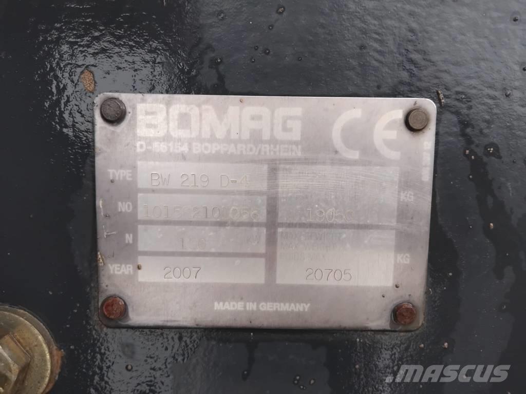Bomag BW 219 D-4 Egydobos hengerek