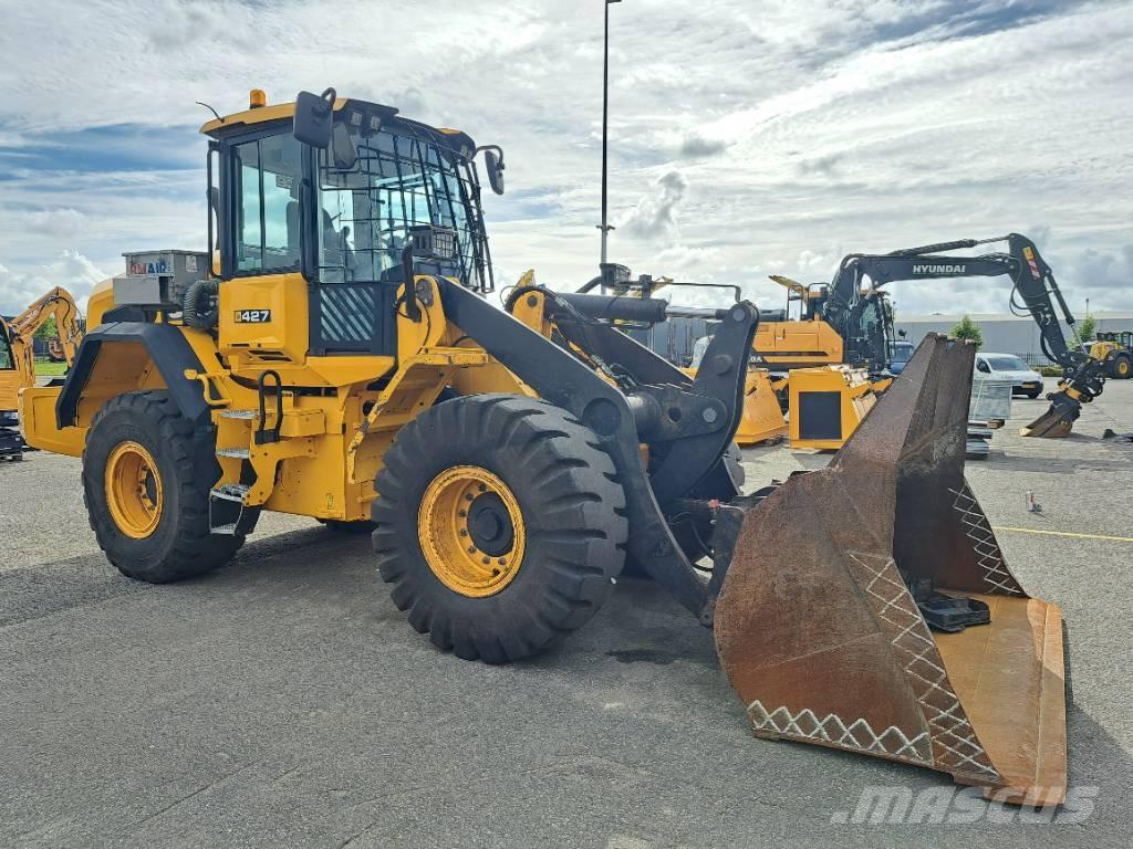 JCB 427 ZX Gumikerekes homlokrakodók