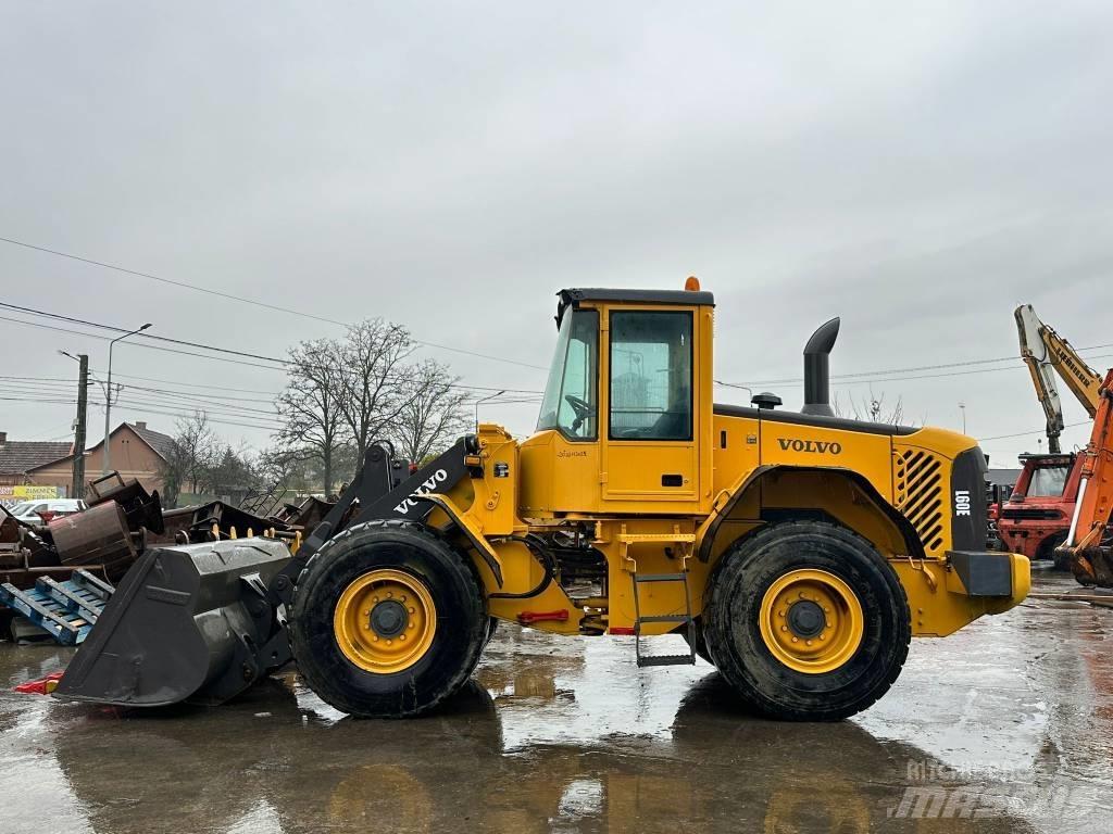 Volvo L 60 E Gumikerekes homlokrakodók