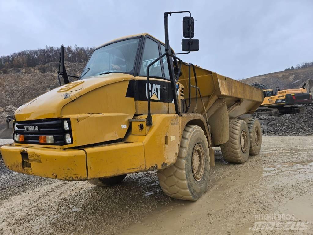 CAT 730 Csuklósdömperek