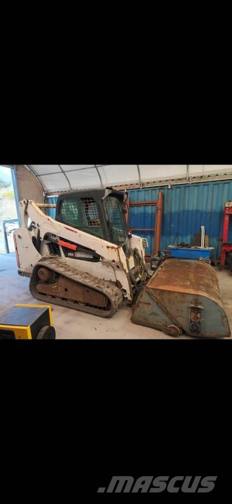 Bobcat T 590 Kompaktrakodók