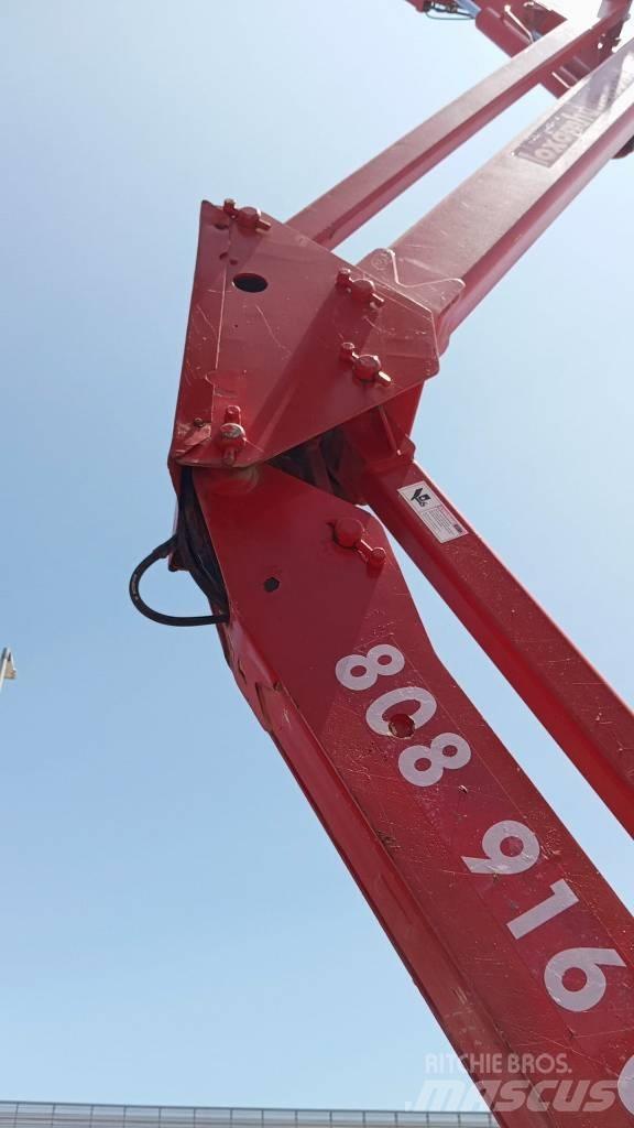 JLG 450 AJS II Karos emelők