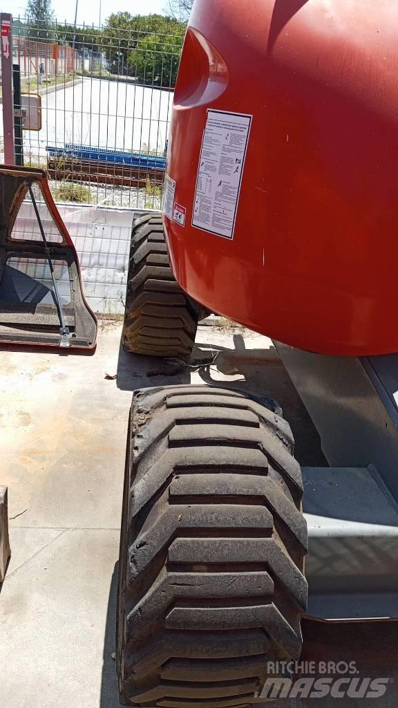 JLG 450 AJS II Karos emelők