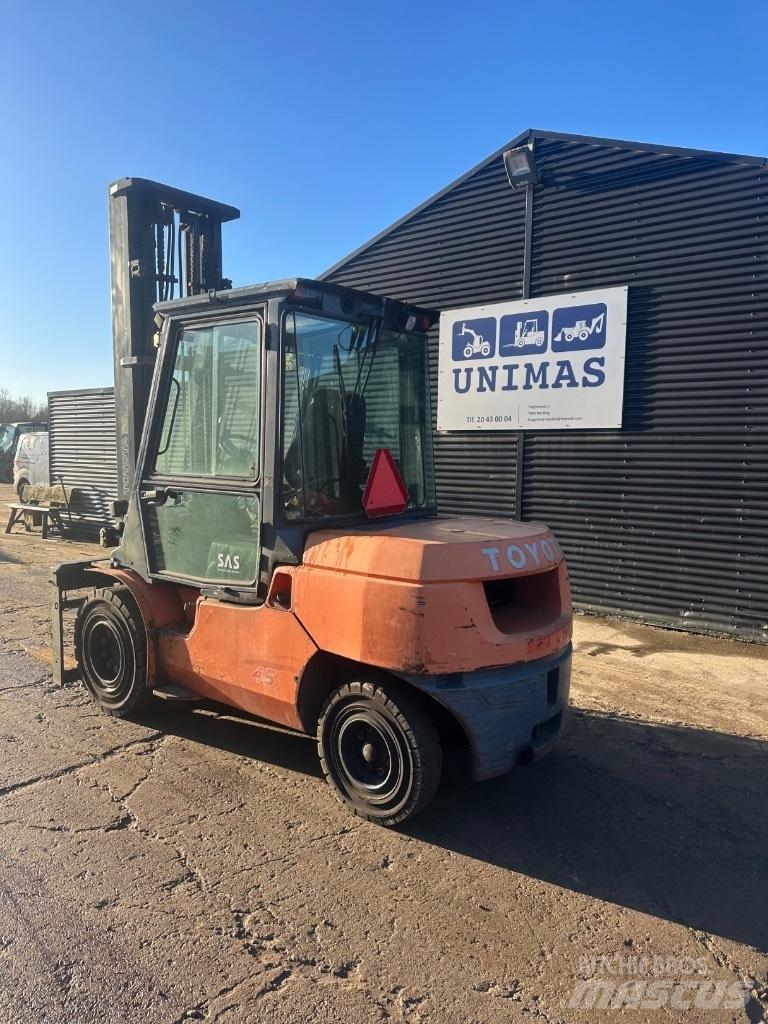 Toyota FD45 Dízel targoncák