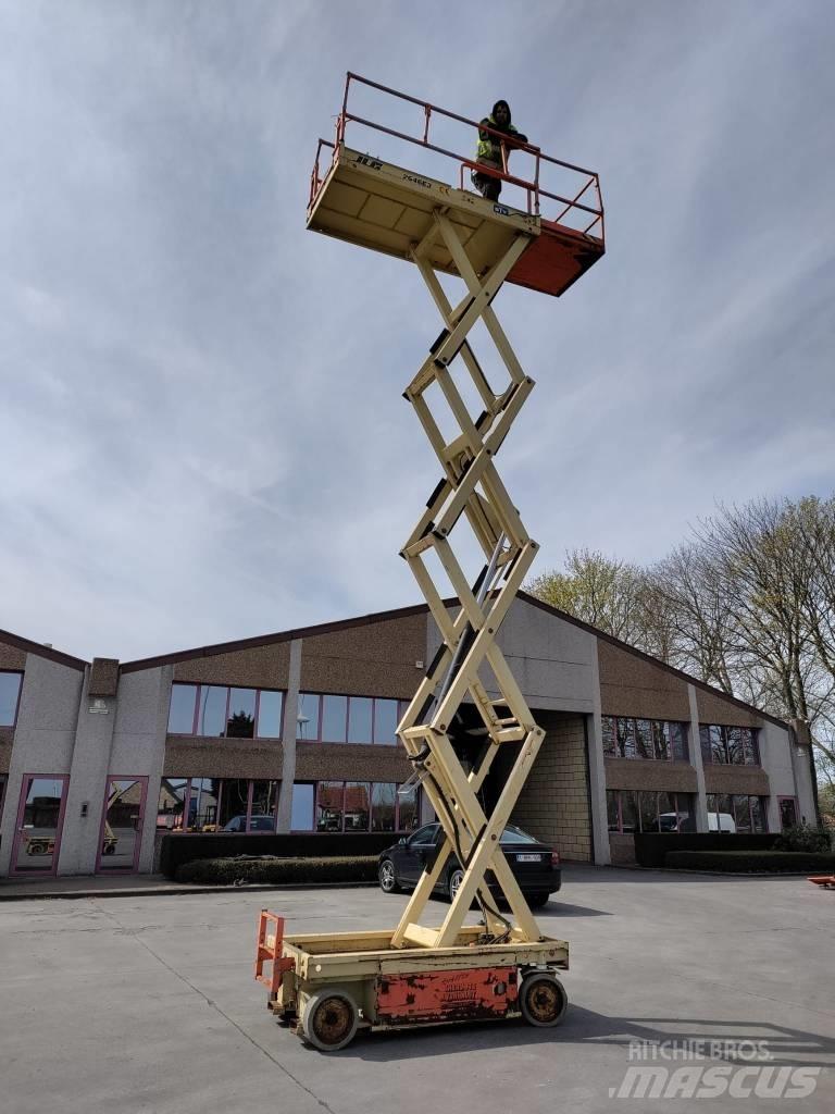 JLG 2646 E 3 Ollós emelők