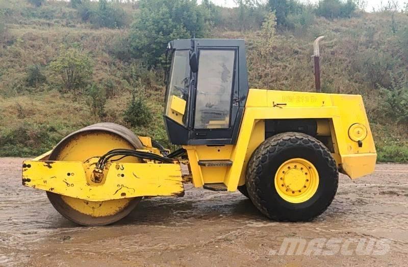 Bomag BW 213 D Egydobos hengerek