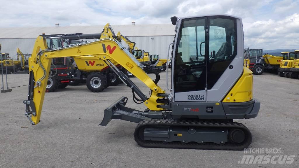 Wacker Neuson ET42 Lánctalpas kotrók
