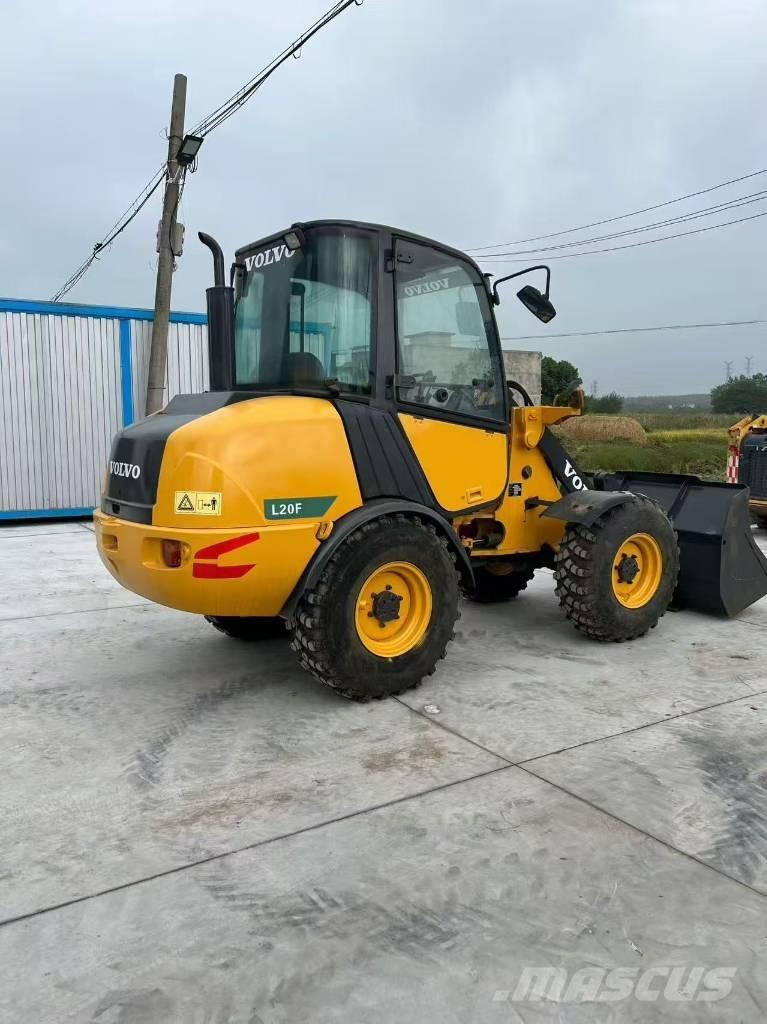 Volvo L 20 F Gumikerekes homlokrakodók