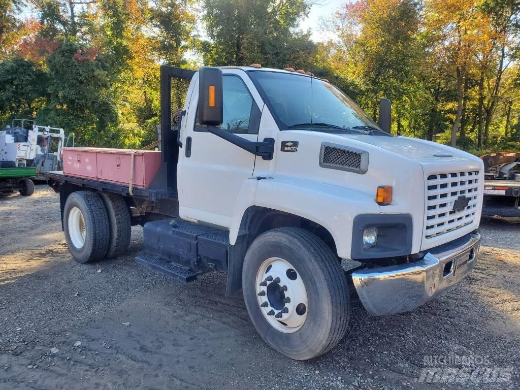 GMC 6500 Platós / Ponyvás teherautók