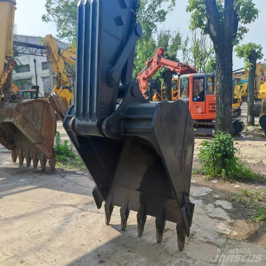 Volvo EC 210 D Lánctalpas kotrók