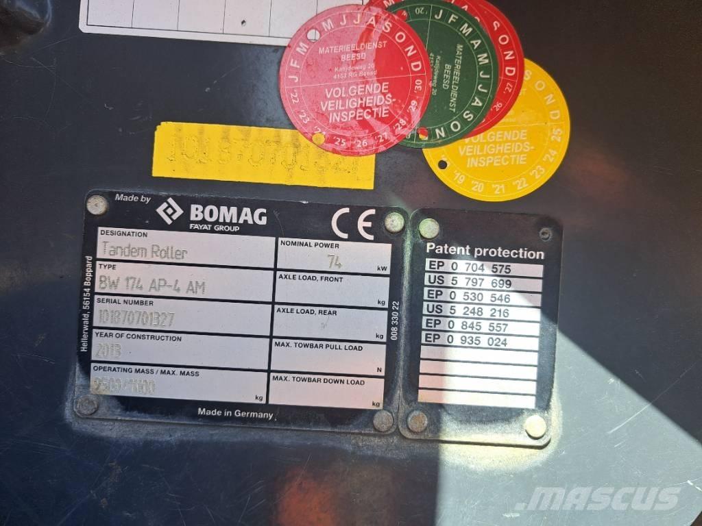 Bomag BW174 AP-4 AM Ikerdobos hengerek