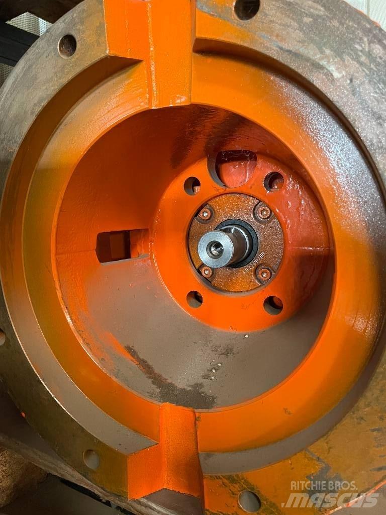 Peiner SK 186 Motorok