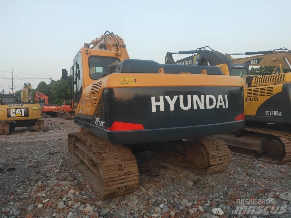 Hyundai R215-9 Lánctalpas kotrók