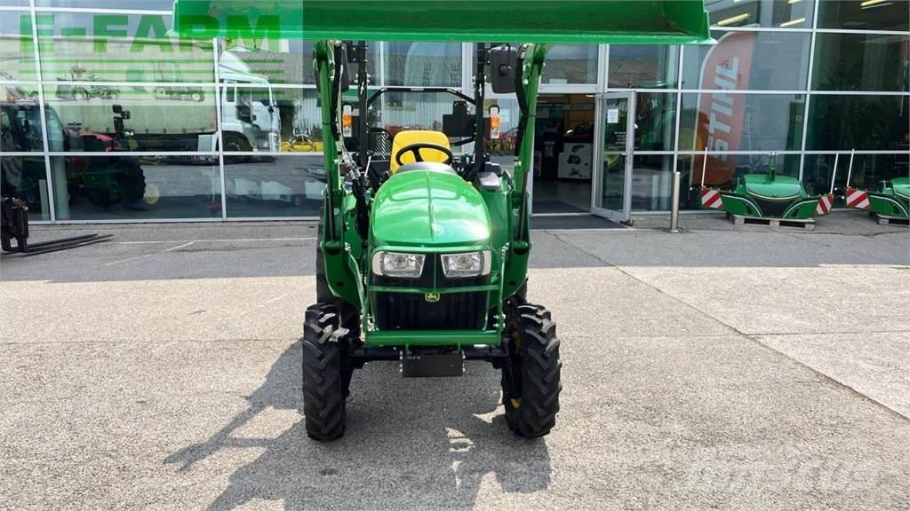 John Deere 3025E Traktorok