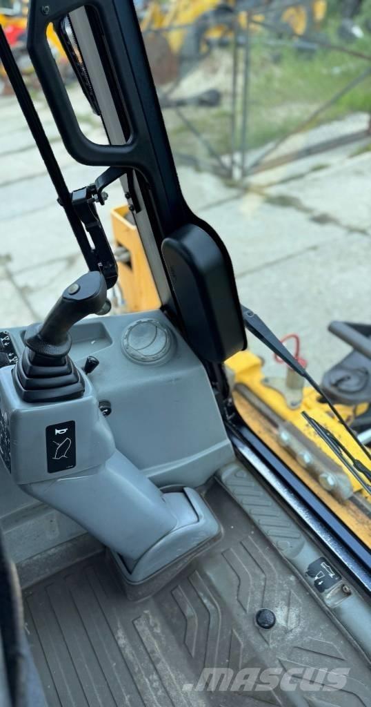 Volvo BL 71, JOYSTICK Kotrórakodók
