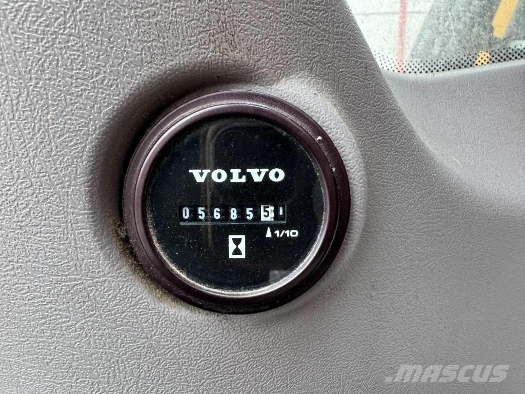 Volvo EWR 150 E Gumikerekes kotrók