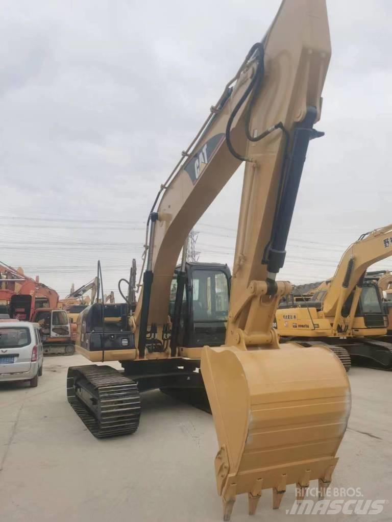 CAT 320 C Lánctalpas kotrók
