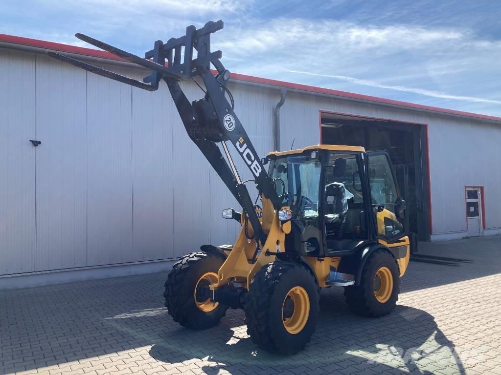 JCB 407 Gumikerekes homlokrakodók