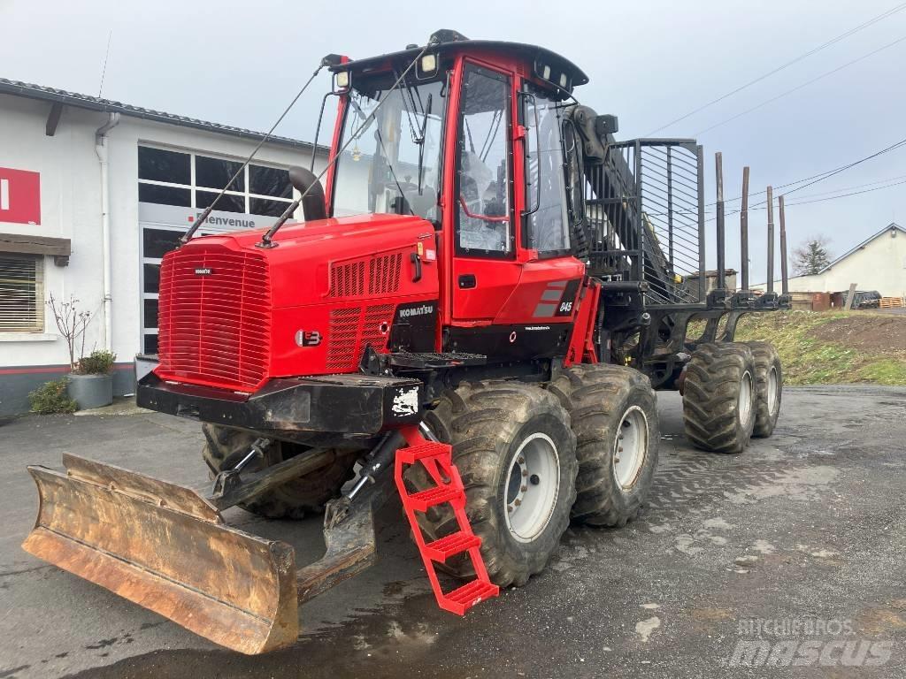 Komatsu 845 Kihordók